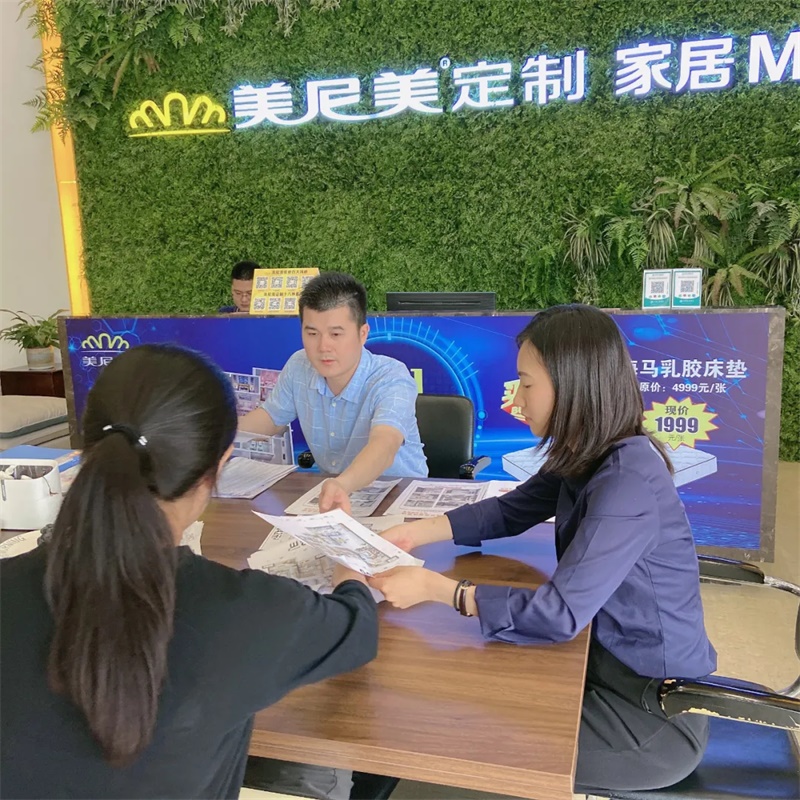 美尼美黎慧怡：年轻有梦，就应该去拼搏